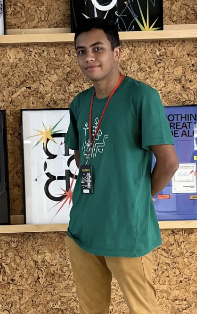 Adriano, 19, Braziliya